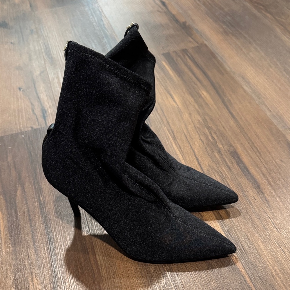 Guess Knit Booties Black Stiletto Heel Size 8